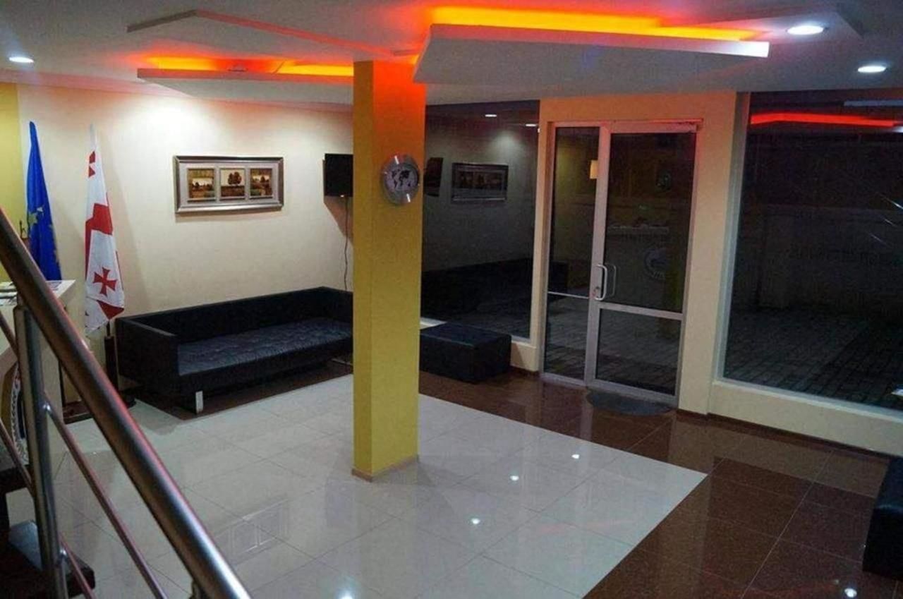 Хостелы ASU HOSTEL TBILISI Тбилиси-11