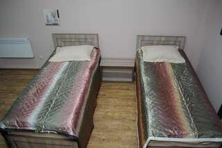 Хостелы ASU HOSTEL TBILISI Тбилиси Четырехместный номер "Комфорт"-1